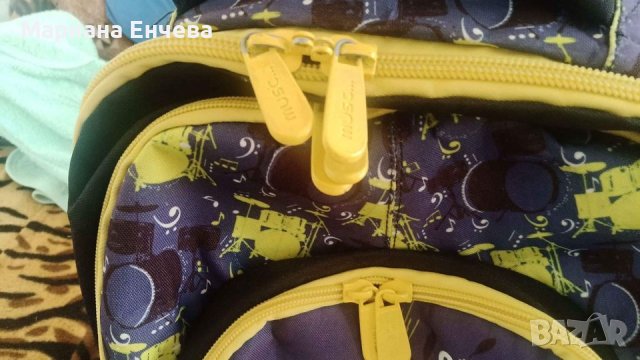 Ученическа раница, снимка 2 - Раници - 43369318