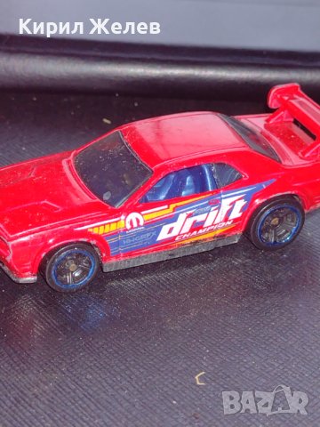 Метална количка спортен модел DODGE CHALLENGER DRIFT CAR MADE IN INDONESIA за КОЛЕКЦИОНЕРИ 76701, снимка 3 - Колекции - 43708698
