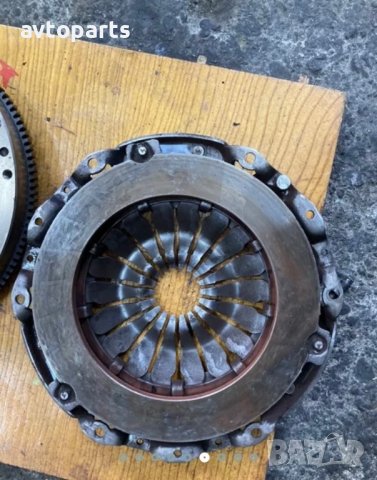 Ford connect 2009година 1.8tdci 90ks комплект съединител, снимка 6 - Части - 40674464