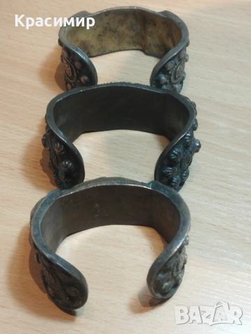 Гривни рогатки - 40€/78,23лв. за бр. Доставка с еконт, снимка 2 - Антикварни и старинни предмети - 53396366