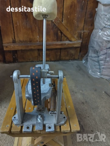 Педал за барабани  Аматi  - 1, Amati - 2 и Hayman, снимка 5 - Ударни инструменти - 48630881