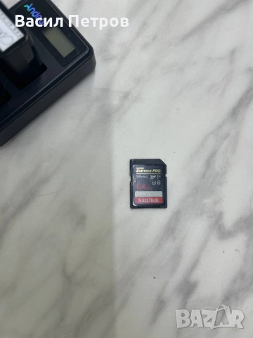 Sony A6300 + обективи и пълно оборудване, снимка 9 - Обективи и филтри - 53369308