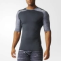 adidas TECHFIT COMPRESSION - страхотна мъжка тениска S КАТО НОВА, снимка 1