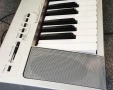 Дигитално пиано YAMAHA PORTABLE GRAND NP30 синтезатор клавир 76 клавиша, снимка 2