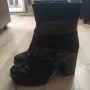 Черни боти на ток ново, снимка 1