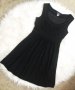 Черна кукленска рокля с вграден колан, снимка 1