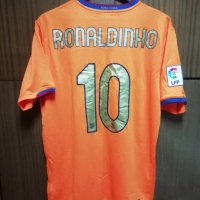 Barcelona Ronaldinho Nike оригинална тениска с автограф Барселона Роналдиньо , снимка 1 - Тениски - 43340955