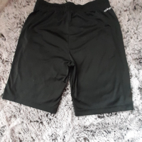 Продавам оригинални къси панталони за момчета Адидас , снимка 2 - Детски къси панталони - 38054919