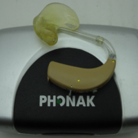 Слухов апарат Phonak Una M, снимка 5 - Медицински консумативи - 44848160