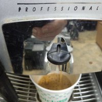 Кафе автомат Saeco Royal Professional , снимка 8 - Кафемашини - 39531954