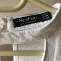 Bershka блуза, снимка 2 - Блузи с дълъг ръкав и пуловери - 43287201