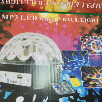 Диско проекторна топка Party Light XL, снимка 1 - Други - 36525253