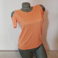 Блуза с изрязани рамене р-р S , снимка 1 - Тениски - 28895761