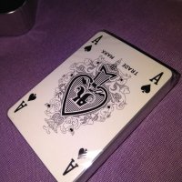 Royal Playing Cards STR-карти  за игра нови пластик  в метална кутия, снимка 7 - Карти за игра - 33622282