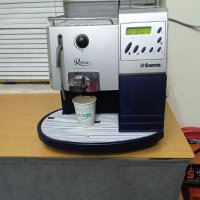 Кафе автомат Saeco Royal Cappuccino , снимка 1 - Кафемашини - 39453367