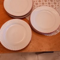 НОВИ 12 бр. порцеланови чинии , снимка 3 - Чинии - 38905198
