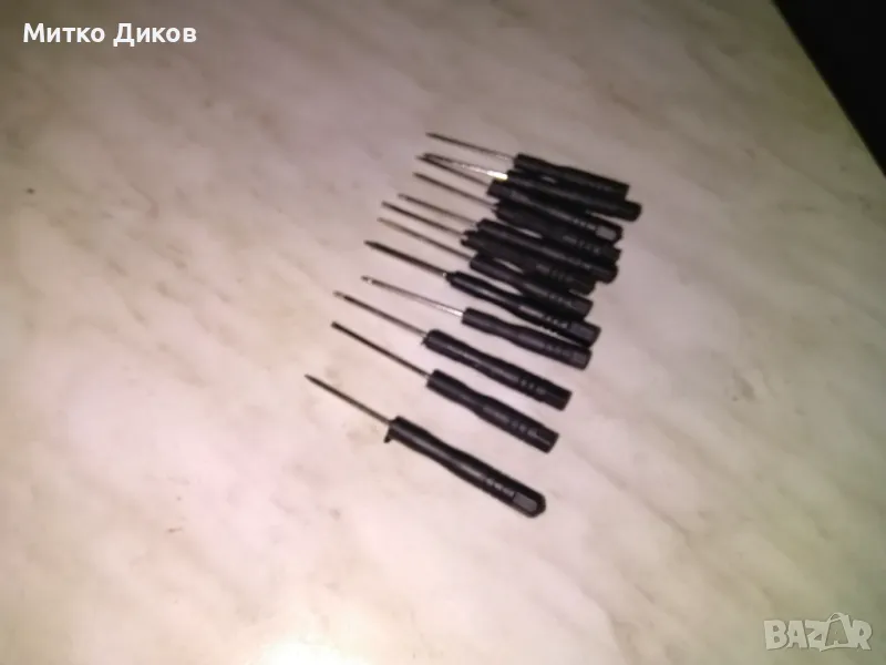 Комплект 18 броя часовникарски и златарски малки отвертки кръстати,прави и други, снимка 1