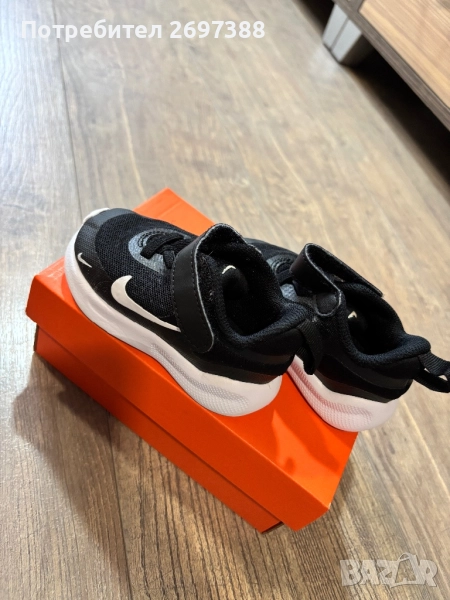 Нови Nike Revolution , снимка 1