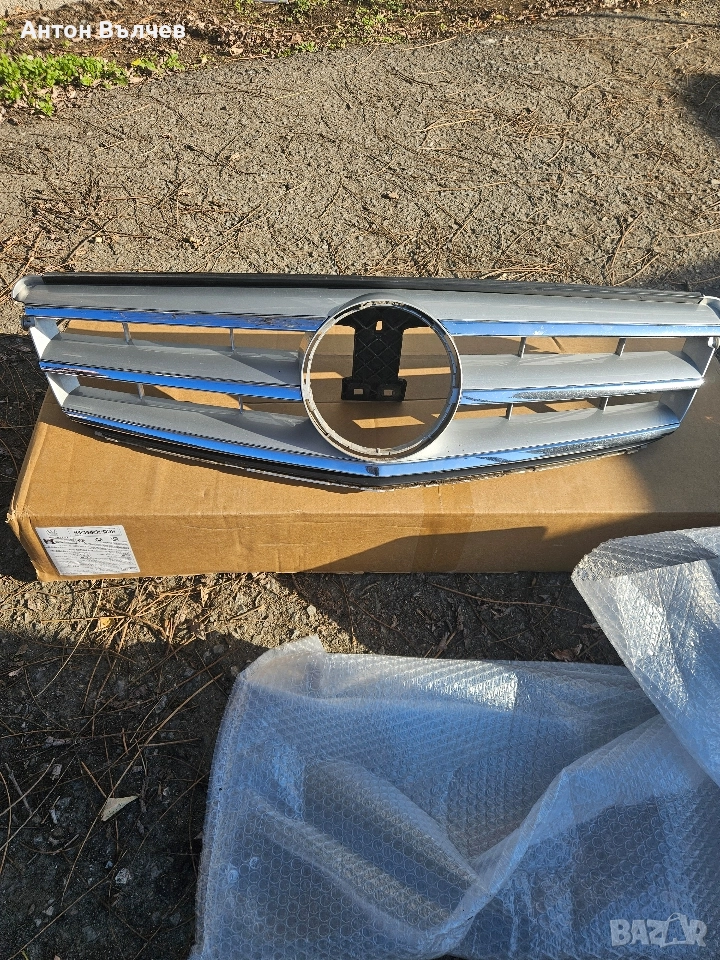 Решетка на С-класа W204, снимка 1