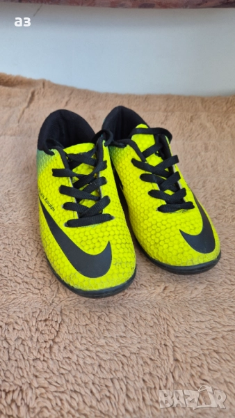 Детски футболни обувки Nike Mercurial 28 номер, снимка 1