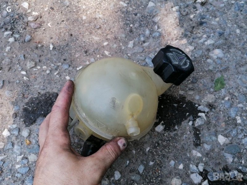 Казанче антифриз Пежо 307, снимка 1