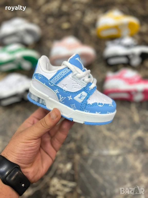 Louis Vuitton Детски Маратонки Синьо и Бяло , снимка 1