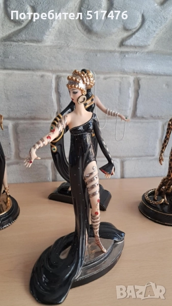 Колекционерска фигура на House of Erte , снимка 1