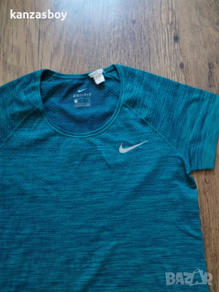 Nike W NK ZNL CL RELAY TOP SS - страхотна дамска тениска КАТО НОВА С , снимка 1