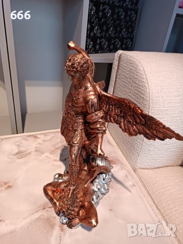 статуетка , снимка 6 - Статуетки - 43454366