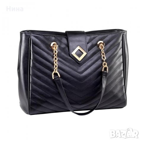 Дамска чанта в черно