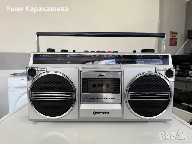 Радио-Касетофон Grundig Sanyo Philips International, снимка 3 - Ресийвъри, усилватели, смесителни пултове - 49472118