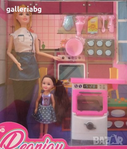 Комплект семейство кукли с готварска печка 