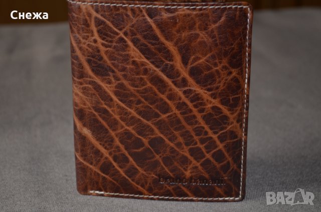 Bruno Banani W320/1837 вертикален портфейл /кафяв и коняк/, снимка 3 - Портфейли, портмонета - 32586503