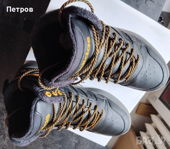 Зимни Adidas - Hoops 3.0, EU 42 - 20 евро, снимка 2 - Маратонки - 53279449