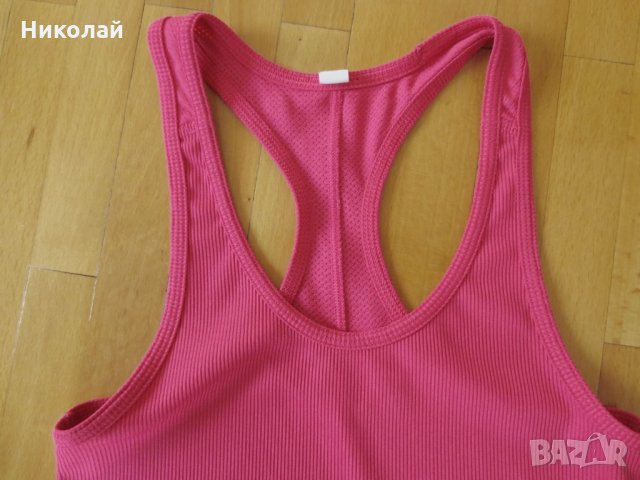 under armour Victory Tank, снимка 3 - Потници - 26522671