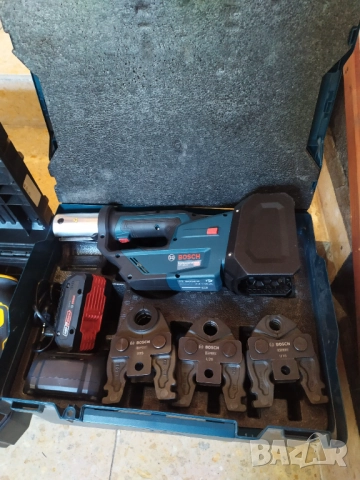 Като нови - радиална преса Bosch и Винтоверт Dewalt за гипсокартон, снимка 2 - Винтоверти - 52107196