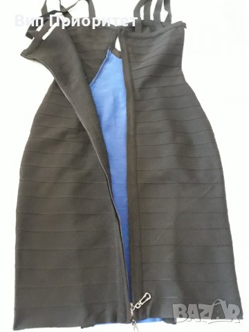 Синьо, бяло и черно - изключително красива и стилна комбинация за стегната материя еластична рокля, снимка 12 - Рокли - 37264650