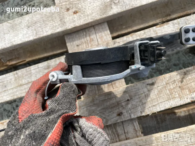 Педал за паркинг спирачка с ОЕМ номер PP203420005 за Mercedes E class W211 V6 4matic Kombi OM642, снимка 3 - Части - 49493435