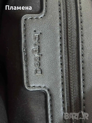 Черно бяла чанта desigual , снимка 7 - Чанти - 51946251