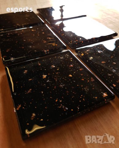 Комплект луксозни подложки за сервиране (coasters) textured glass черни с бронзови люспи, снимка 2 - Аксесоари за кухня - 37005160