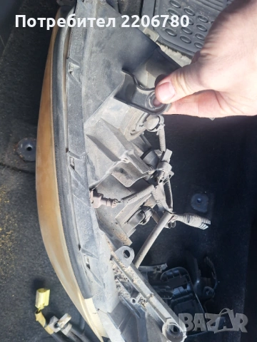 Ляв Фар тойота рав 4, снимка 3 - Части - 53604130