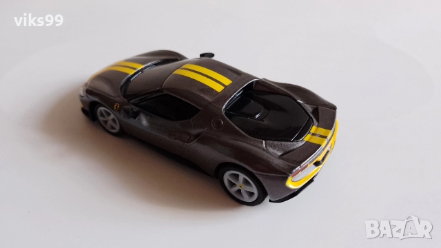 Bburago Shell Racing Ferrari Bluetooth - Мащаб 1:41, снимка 3 - Колекции - 50504534
