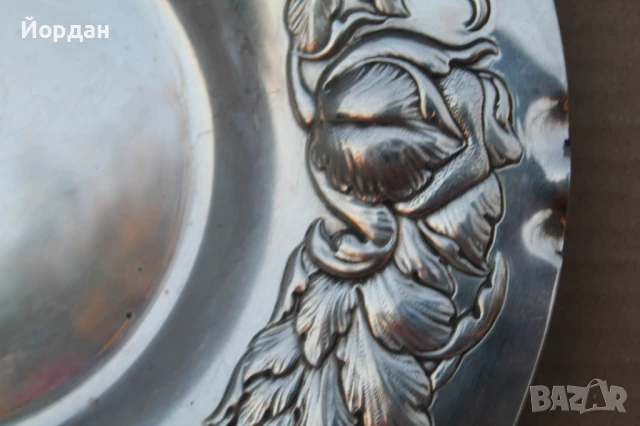 Сребърен поднос , снимка 4 - Антикварни и старинни предмети - 51392677