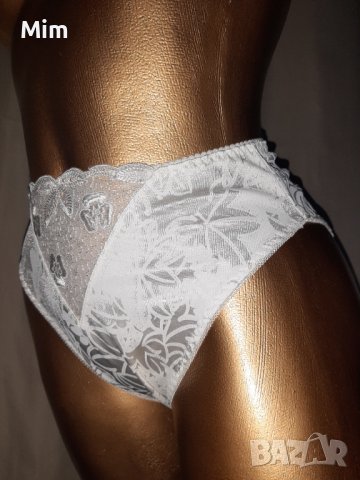 М/L Сатенени бели бикини на релефни цветя , снимка 4 - Бельо - 37648492