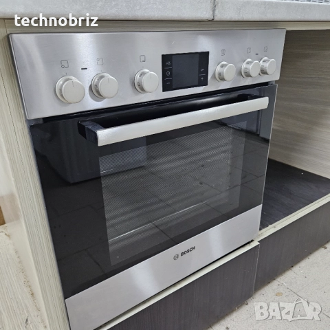 Немска фурна за вграждане с керамичен плот Bosch - ГАРАНЦИЯ, снимка 2 - Печки, фурни - 52664637