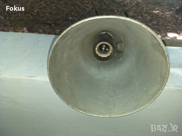 Стара индустриална лампа с много яка стойка. Уникат., снимка 4 - Антикварни и старинни предмети - 53464308