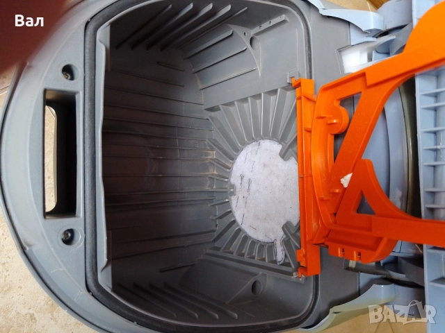 Прахосмукачка MIO STAR с хепа филтър 1800 вата, снимка 8 - Прахосмукачки - 51718610