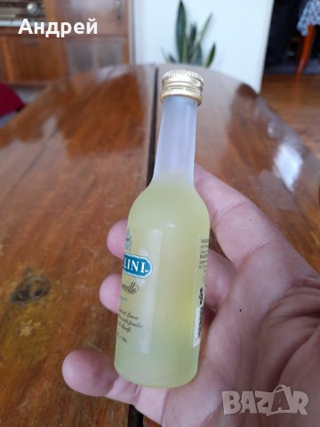 Бутилка Pallini, снимка 4 - Колекции - 32934194