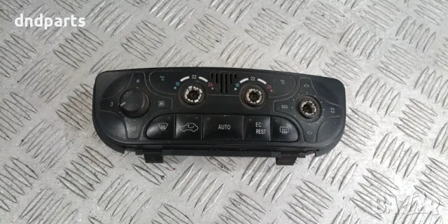 Панел климатик Mercedes C-Class W203 2001г.	