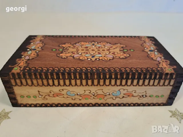 дървена кутия за бижута сувенир от соца 21/6, снимка 2 - Декорация за дома - 49972288